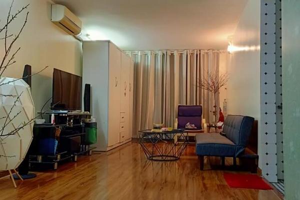 Đội Cấn 31.8m2 3 Tầng MT 8.8m 2.95 tỷ. Ba Đình