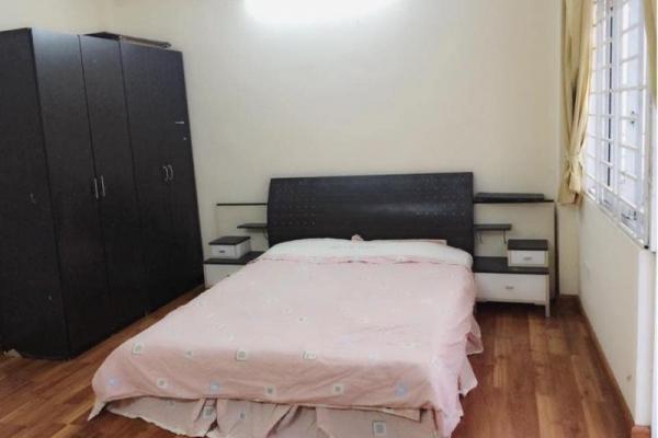Hoàng Hoa Thám 30m2 5 Tầng MT 3.45m 3.85 tỷ Ba Đình