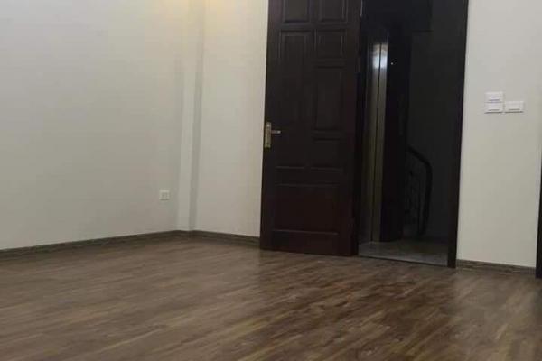 Hoàng Hoa Thám 38m2 7 Tầng MT 4m 6.1 tỷ Ba Đình