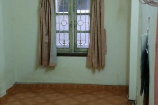 Kim Mã Tầng 1: 18m2 từ Tầng 2: 23m2 5 Tầng MT 2.8m 2.4 tỷ Ba Đình