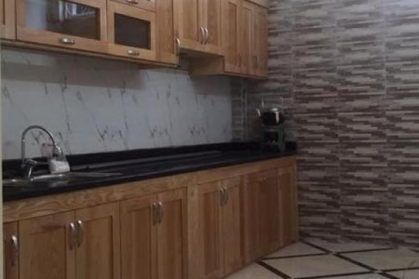 Gốc Đề 43m2 5 Tầng MT 3m 3.85 tỷ Hoàng Mai.