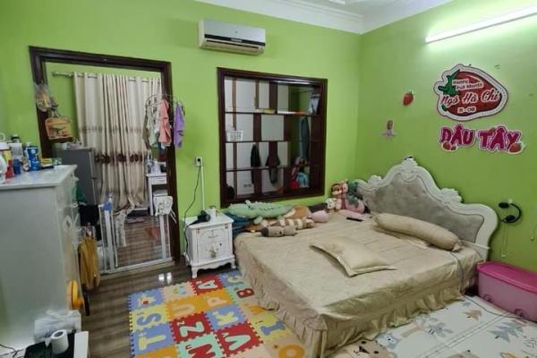 Gốc Đề 63m2 3 Tầng MT 4.73m 3.9 tỷ Hoàng Mai