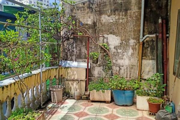 MẶT TIỀN RỘNG KINH DOANH KHỦNG, Ô TÔ ĐỖ CỬA, ĐƯỜNG TRƯỚC NHÀ Ô TÔ TRÁNH.