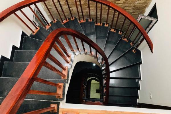 NHÀ MỚI KÍNH KOONG, AN SINH TUYỆT ĐỈNH, CÂY XANH MÁT RƯỢI. GIÁ QUÁ RẺ.