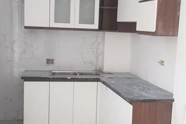 NHÀ MỚI ĐẸP Ở NGAY 15M OTO Lĩnh Nam 34m2 5 Tầng MT 3.8m 2.3 tỷ Hoàng Mai.