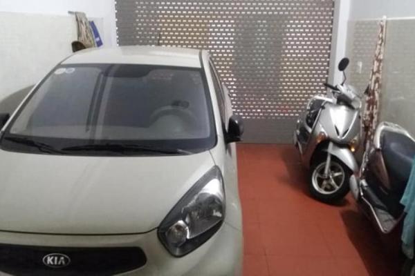 GARA ÔTÔ PHÒNG KHÁCH NGẮM HỒ. THOÁNG TRƯỚC SAU VĨNH VIỄN. GIÁ RẺ QUÁ 78M + 4 TẦNG XÂY MỚI 6 TỶ 650